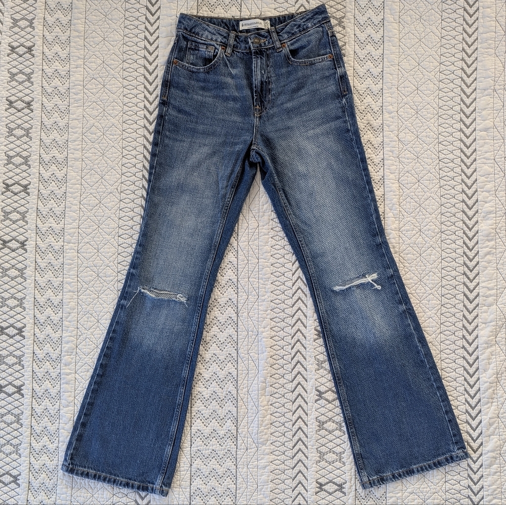 Stradivarius D72 Bootcut Blue Jeans Size 4
